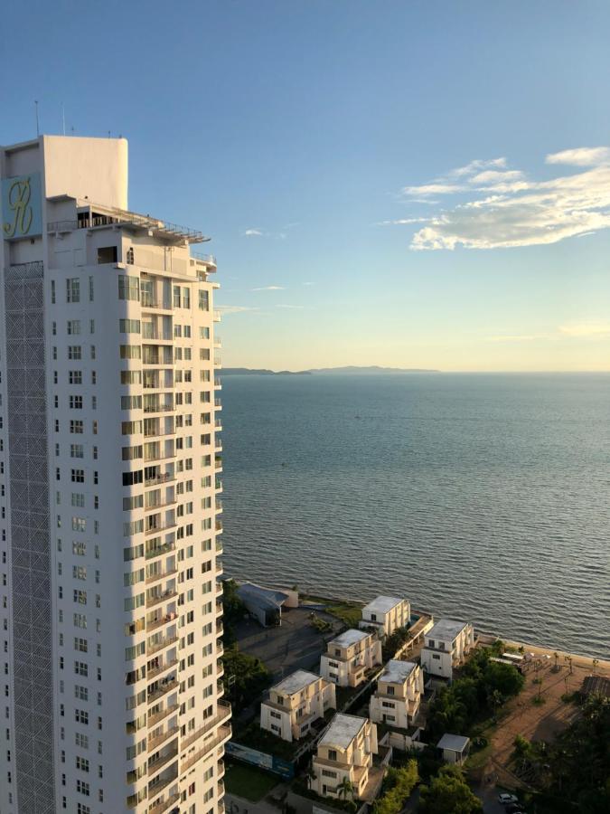 รีสอร์ท Veranda Pattaya X Sea & Sky View